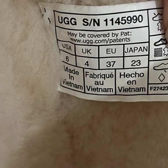 NEW UGG CLASSIC CHILLAPEAK TALL Chestnut Winter Boots Size 6 - Picture 8 of 11